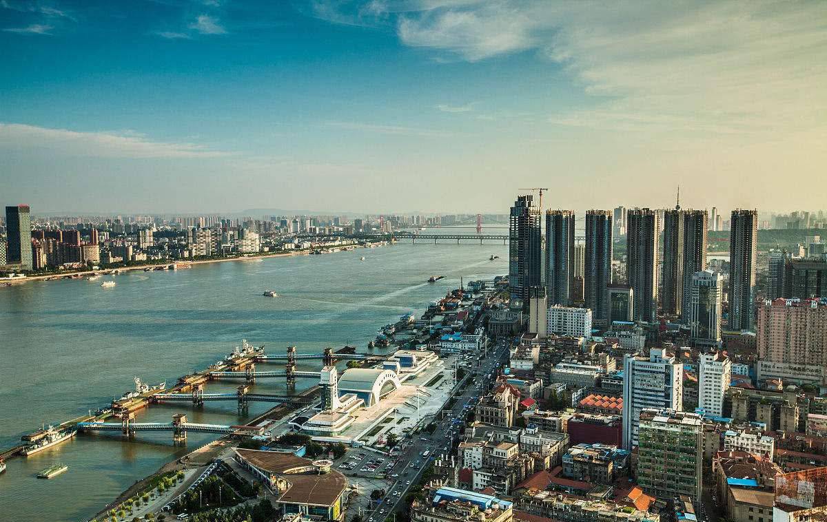 荆楚小巷，湖北味蕾与视觉的双重探险之旅